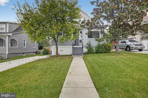 2810 Roselawn Ave, Baltimore, MD 21214