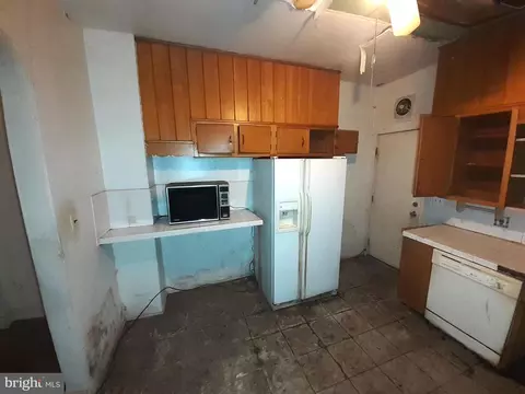 2714 Riggs Ave, Baltimore, MD 21216 photo 2