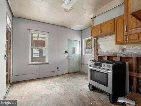 4502 Mannasota Ave, Baltimore, MD 21206 photo 17