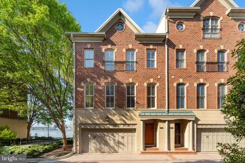2325 Boston St #2, Baltimore, MD 21224