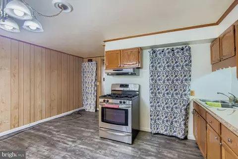 2430 Harriet Ave, Baltimore, MD 21230 photo 9
