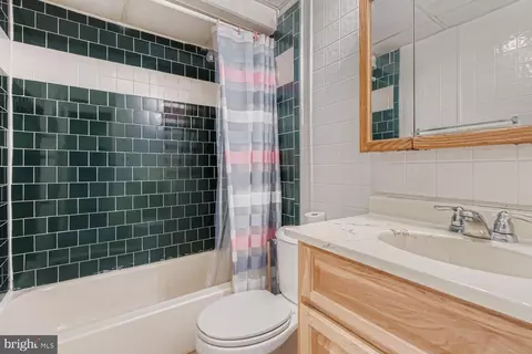2430 Harriet Ave, Baltimore, MD 21230 photo 10