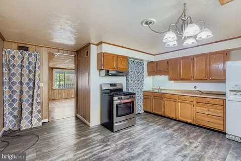 2430 Harriet Ave, Baltimore, MD 21230 photo 8