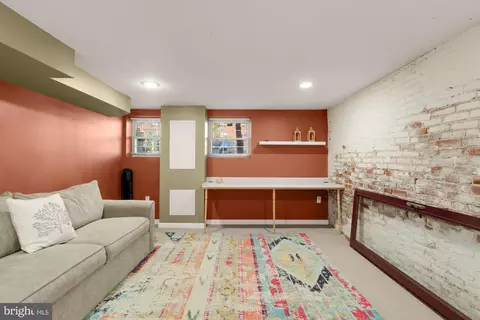 37 E Randall St, Baltimore, MD 21230 photo 33