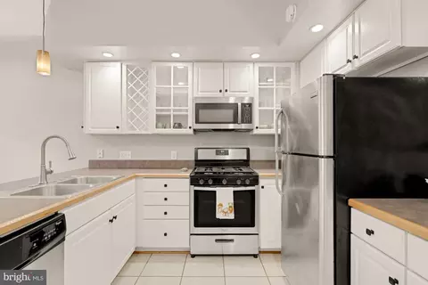 37 E Randall St, Baltimore, MD 21230 photo 10
