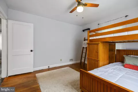 Bedroom - 6402 Moyer Ave, Baltimore, MD 21206 photo 5 of 5