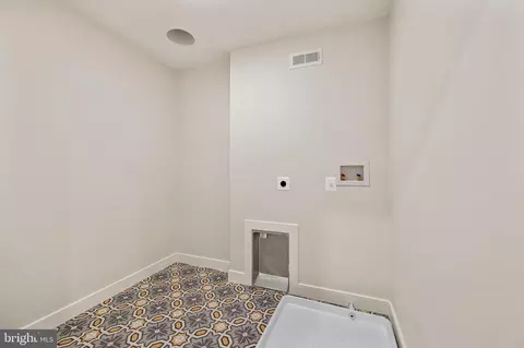Other - 450 E 22nd St, Baltimore, MD 21217 photo 10 of 20