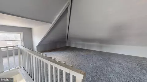 Entry Way - 712 Cator Ave, Baltimore, MD 21218 photo 8 of 12