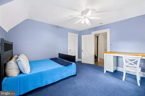 Bedroom - 305 Tunbridge Rd, Baltimore, MD 21212 photo 6 of 9