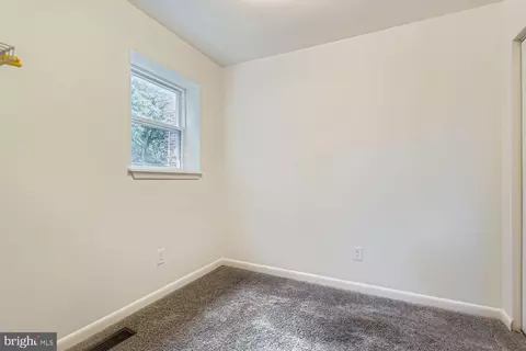 843 E Jeffrey St, Baltimore, MD 21225 photo 7
