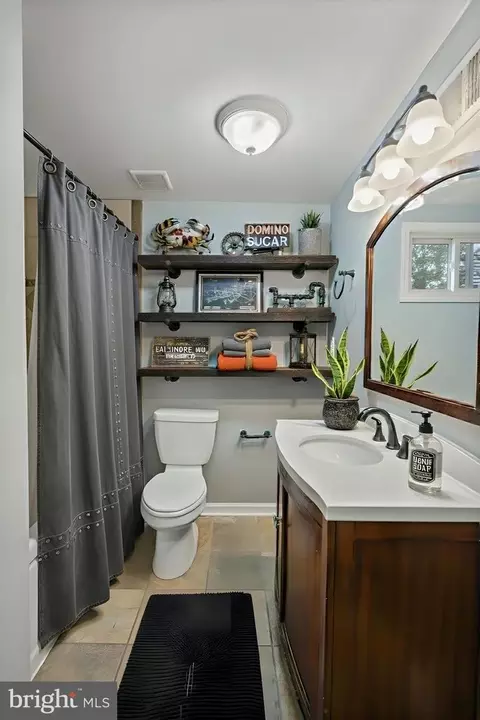 Bath - 764 Ramsay St, Baltimore, MD 21230 photo 5 of 6