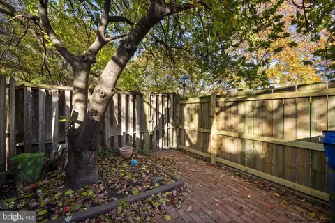 Exterior - 738 Mchenry St, Baltimore, MD 21230 photo 6 of 9