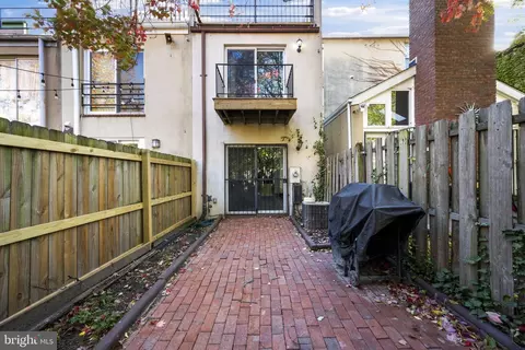 Exterior - 738 Mchenry St, Baltimore, MD 21230 photo 8 of 9