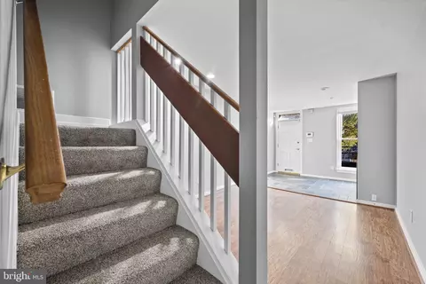 Entry Way - 738 Mchenry St, Baltimore, MD 21230 photo 3 of 6