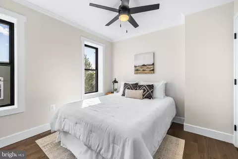 Bedroom - 3635 Chestnut Ave, Baltimore, MD 21211 photo 3 of 8