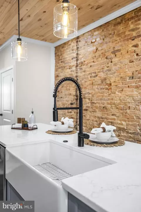 Kitchen - 3635 Chestnut Ave, Baltimore, MD 21211 photo 7 of 7