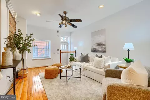 3407 Harmony Ct, Baltimore, MD 21224 photo 2