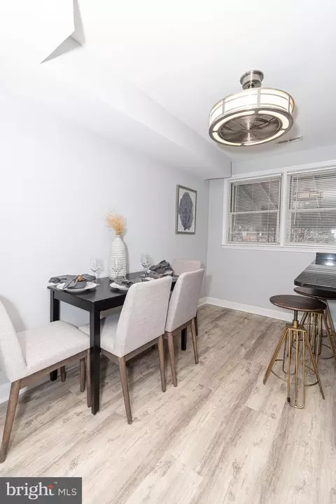 Dining - 3828 Sinclair Ln, Baltimore, MD 21213 photo 1 of 3