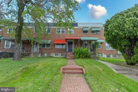 3828 Sinclair Ln, Baltimore, MD 21213