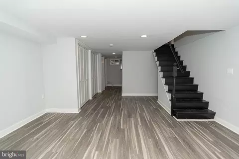 Entry Way - 3828 Sinclair Ln, Baltimore, MD 21213 photo 6 of 6