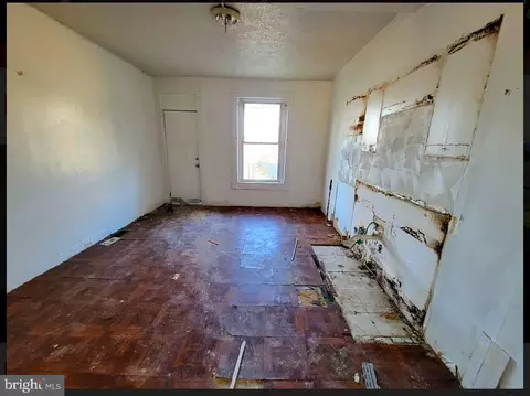 728 Bartlett Ave, Baltimore, MD 21218 photo 7