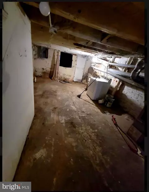 728 Bartlett Ave, Baltimore, MD 21218 photo 9