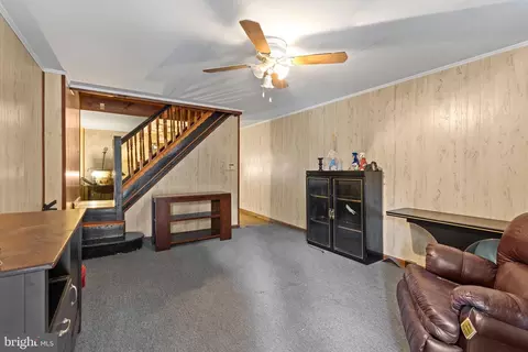 Entry Way - 616 E 30th St, Baltimore, MD 21218 photo 2 of 4