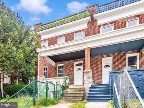 Exterior - 3805 Harlem Ave, Baltimore, MD 21229 photo 2 of 12