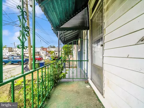 Exterior - 3805 Harlem Ave, Baltimore, MD 21229 photo 11 of 12