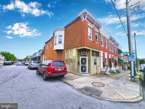 2819 E Monument St, Baltimore, MD 21205 photo 1