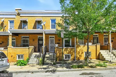 2706 E Biddle St, Baltimore, MD 21213 photo 1