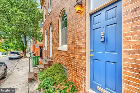 417 Grindall St, Baltimore, MD 21230