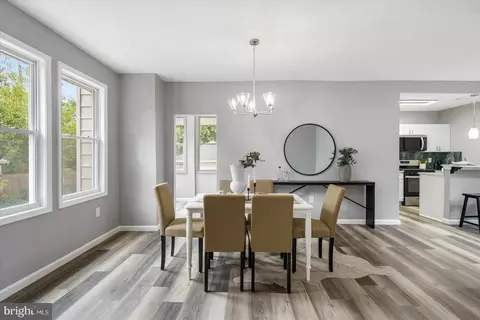 Dining - 5406 Hamlet Ave, Baltimore, MD 21214 photo 1 of 1