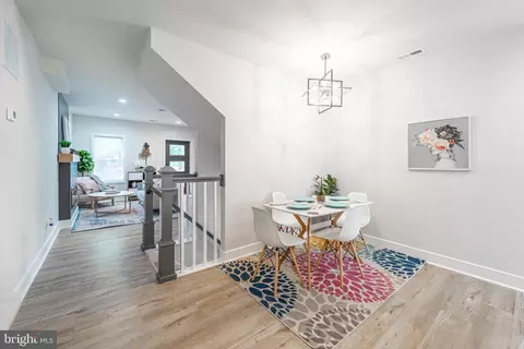 Entry Way - 1005 Union Ave, Baltimore, MD 21211 photo 6 of 15