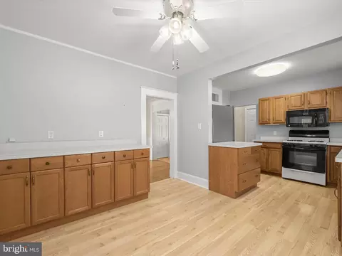 2906 Sylvan Ave, Baltimore, MD 21214 photo 11
