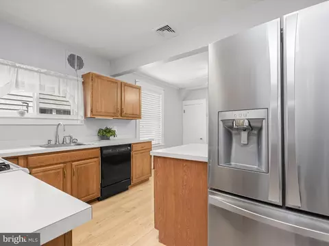 2906 Sylvan Ave, Baltimore, MD 21214 photo 14
