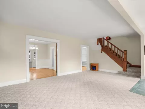 2906 Sylvan Ave, Baltimore, MD 21214 photo 6