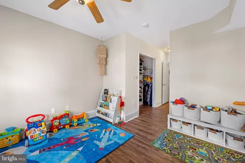 Entry Way - 710 S Glover St, Baltimore, MD 21224 photo 6 of 6