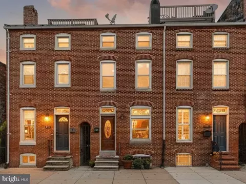 1806 Bank St, Baltimore, MD 21231