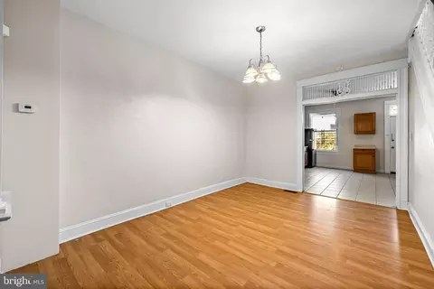 Living - 618 Denison St, Baltimore, MD 21229 photo 4 of 6