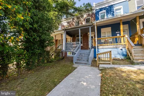 618 Denison St, Baltimore, MD 21229