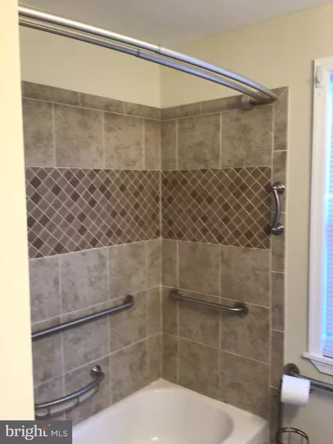 1613 Winford Rd, Baltimore, MD 21239 photo 25