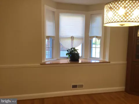 1613 Winford Rd, Baltimore, MD 21239 photo 11