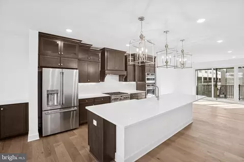 Kitchen - 117 E Cromwell St # B, Baltimore, MD 21230 photo 1 of 2