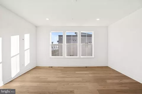 Living - 117 E Cromwell St # B, Baltimore, MD 21230 photo 3 of 3