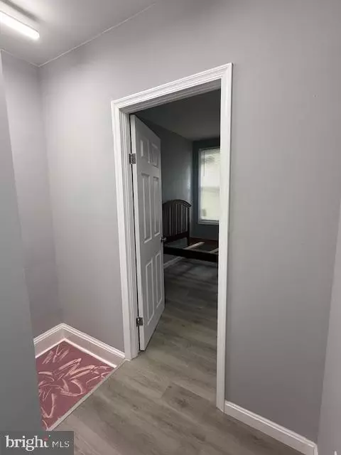 Entry Way - 2802 Sunset Dr, Baltimore, MD 21223 photo 6 of 8