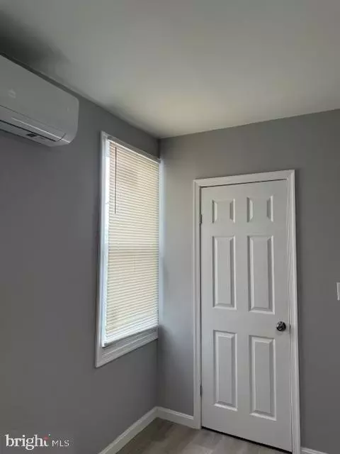 Entry Way - 2802 Sunset Dr, Baltimore, MD 21223 photo 7 of 8