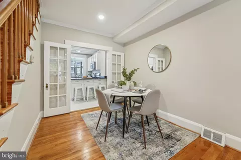 Dining - 614 S Curley St, Baltimore, MD 21224 photo 2 of 2