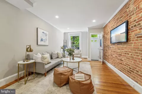 Other - 614 S Curley St, Baltimore, MD 21224 photo 3 of 10