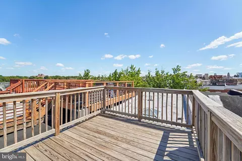 Other - 614 S Curley St, Baltimore, MD 21224 photo 7 of 10